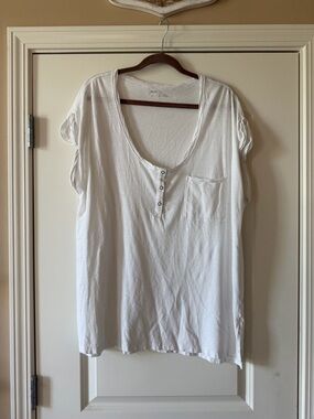 aerie White Scoop Neck Tee with Subtle Logo Print